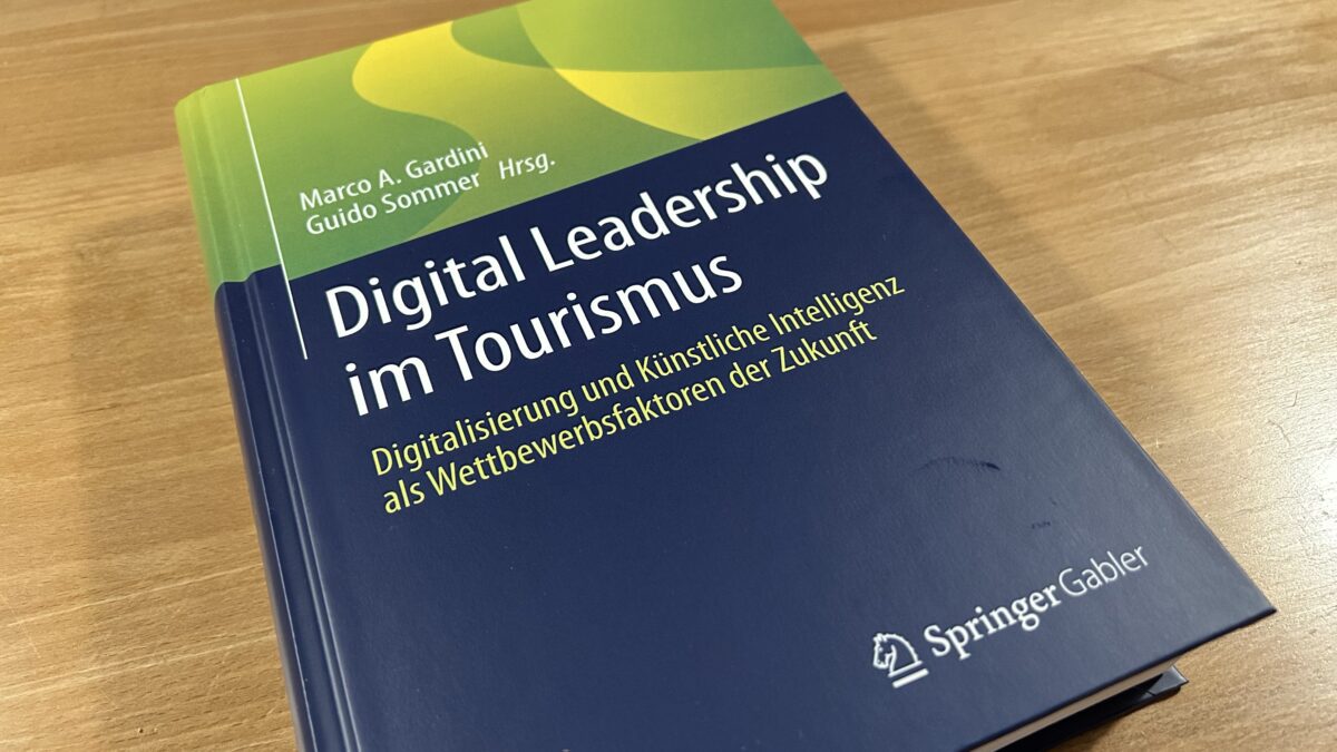 Buch: Digital Leadership im Tourismus